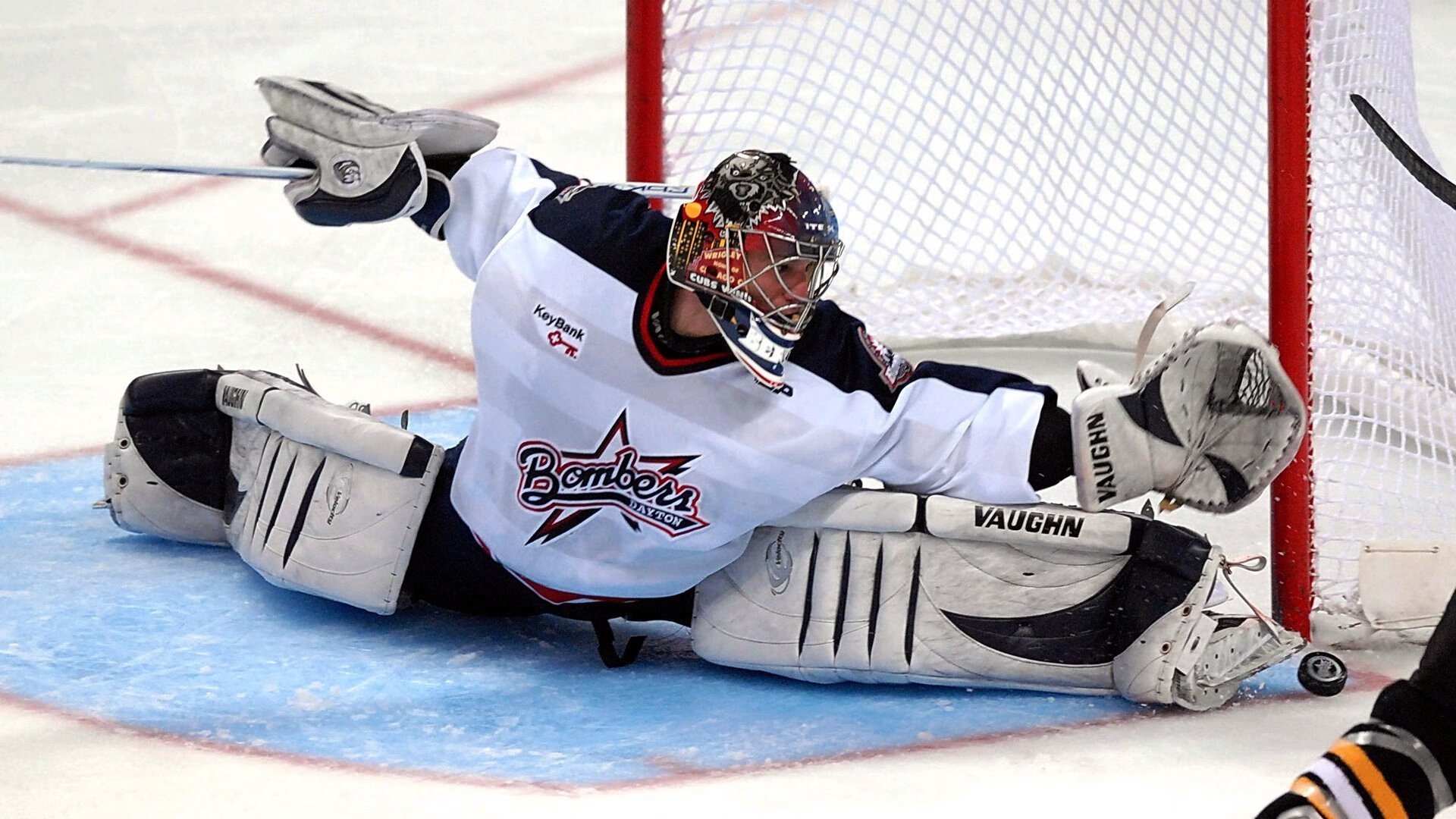 田径赛事吸引大量观众关注